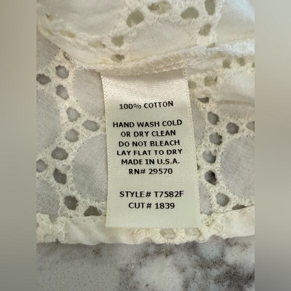 Cream‎ Ivory Eyelet Lace Open Back Sleeveless Top- Small - Picture 5 of 7